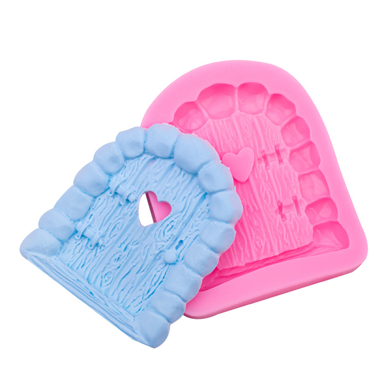 Gardening Tools 2 Year Old - Vườn Cổ Tích Cửa Khuôn Silicon
